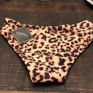 Zaful leopard print bottoms